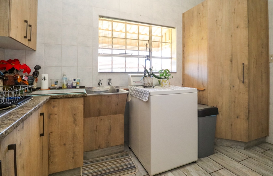 2 Bedroom Property for Sale in Flamwood North West